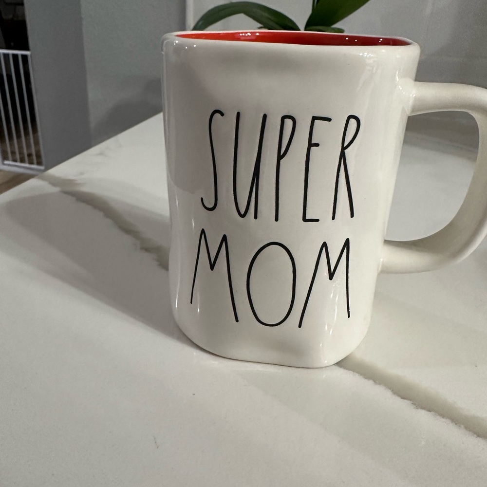 Rae Dunn Super Mom Mug